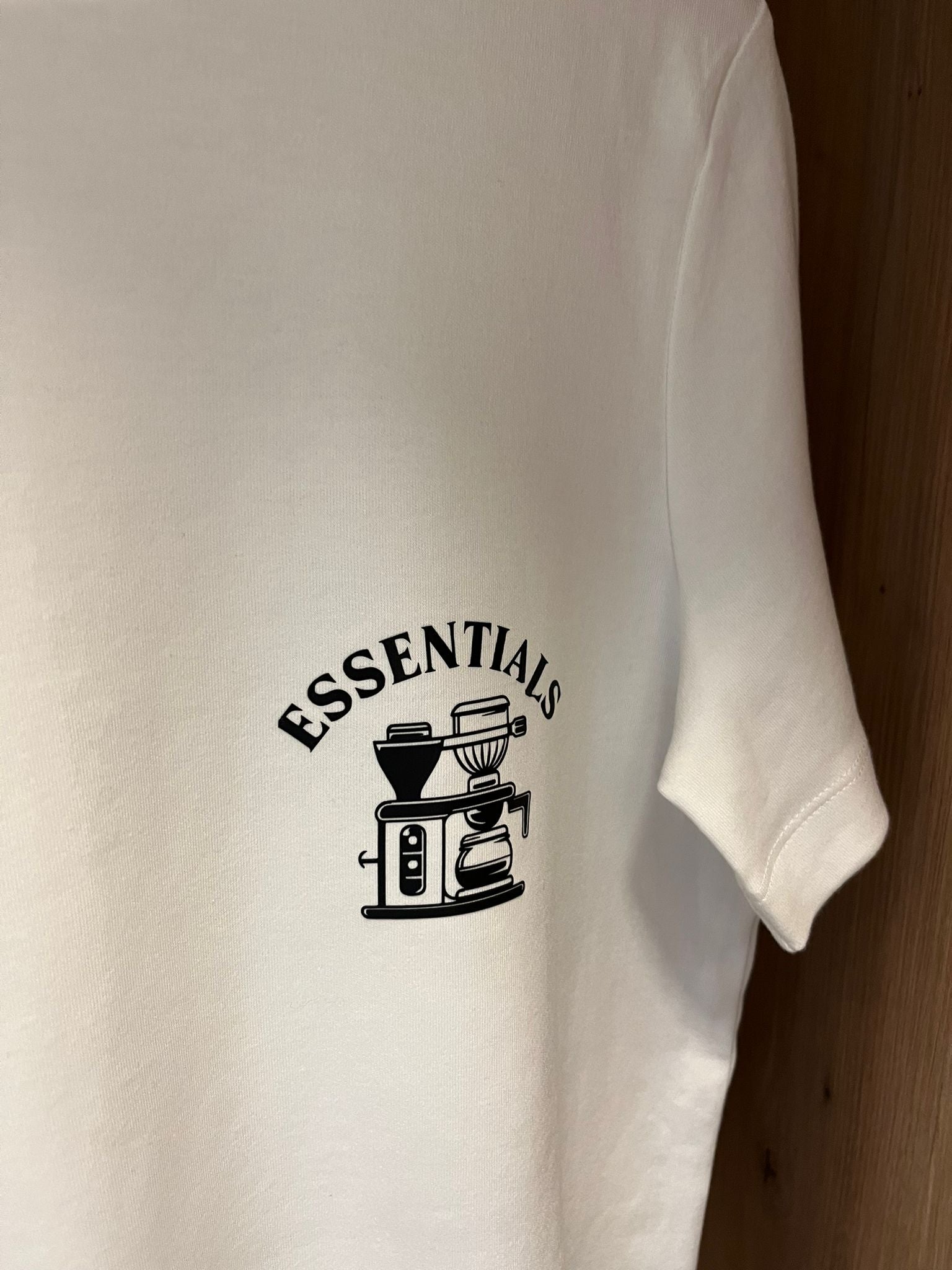 T-Shirt "Coffee Essential"
